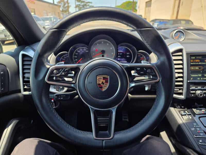 2016 Porsche Cayenne S