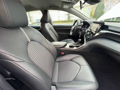 2024 Toyota Camry SE Nightshade