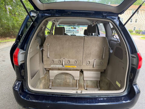 2007 Toyota Sienna CE 7-Passenger