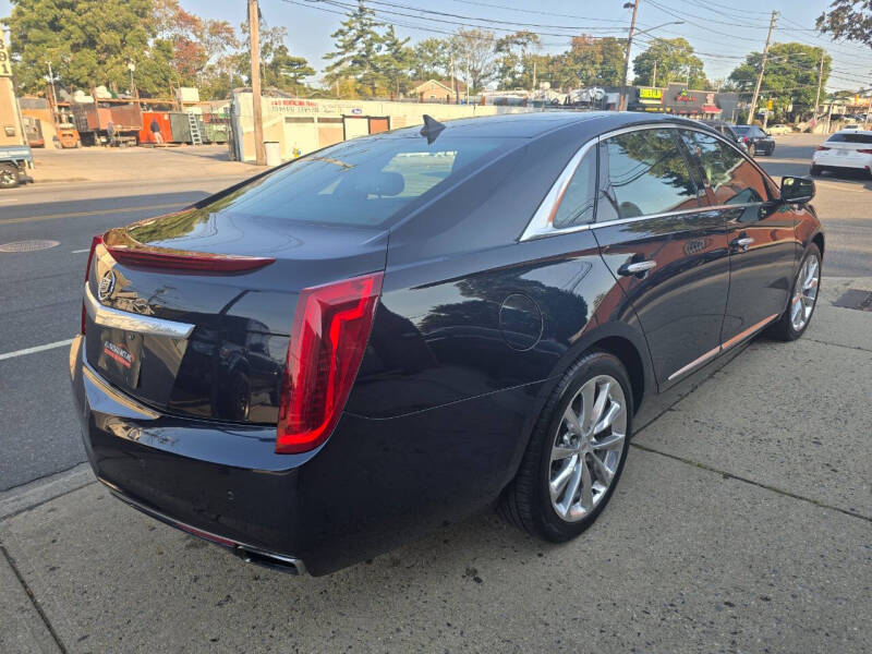 2013 Cadillac XTS Luxury Collection