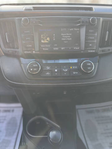 2017 Toyota RAV4 XLE