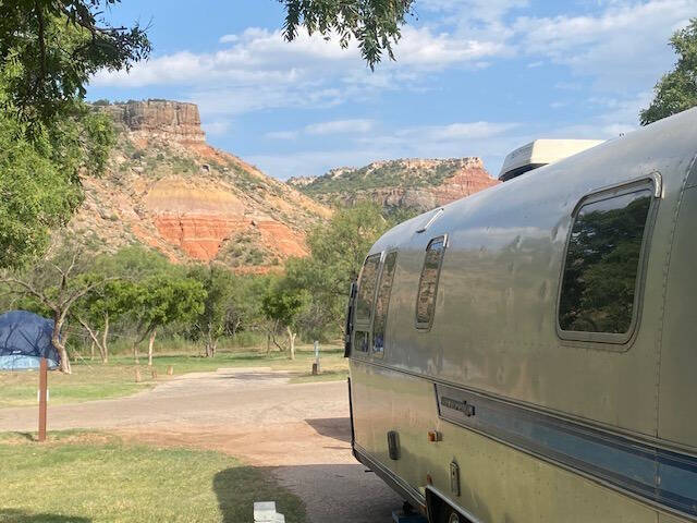 1987 Airstream Sovereign 29 Ft Bumper Pull