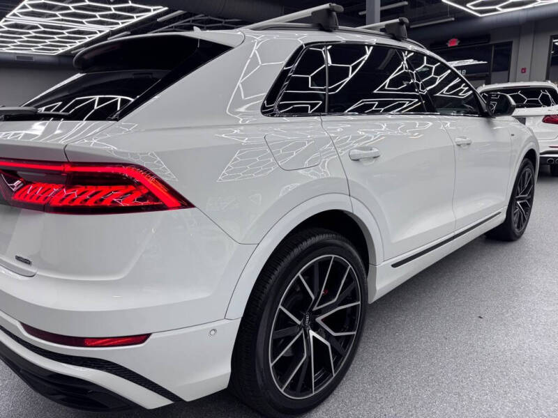 2020 Audi Q8 quattro Prestige 55 TFSI