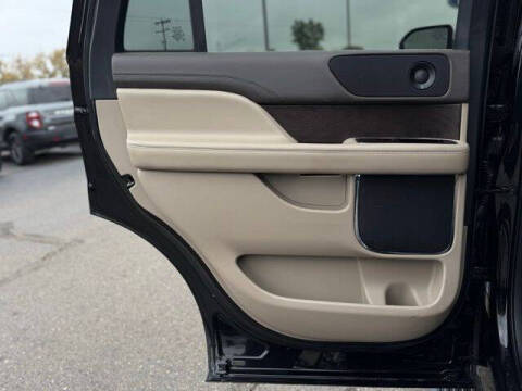 2024 Lincoln Navigator Premiere