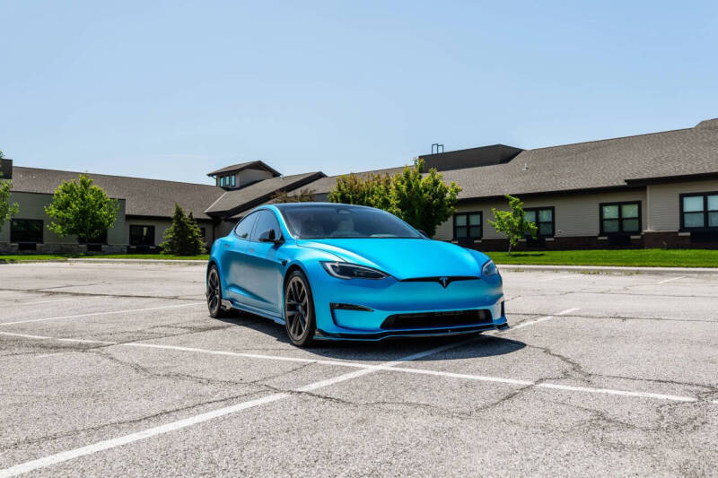2022 Tesla Model S Plaid