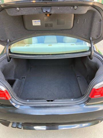 2004 BMW 5 Series 525i