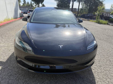 2025 Tesla Model 3 Long Range