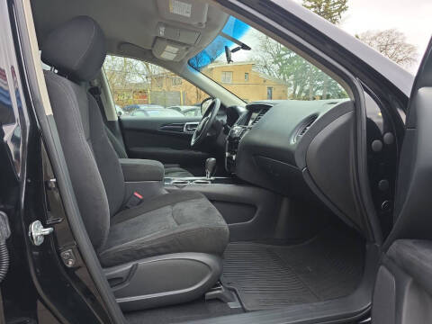 2014 Nissan Pathfinder S