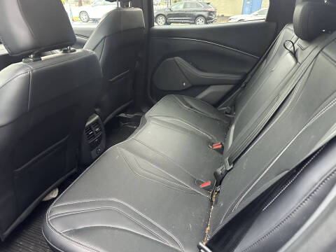 2022 Ford Mustang Mach-E Premium