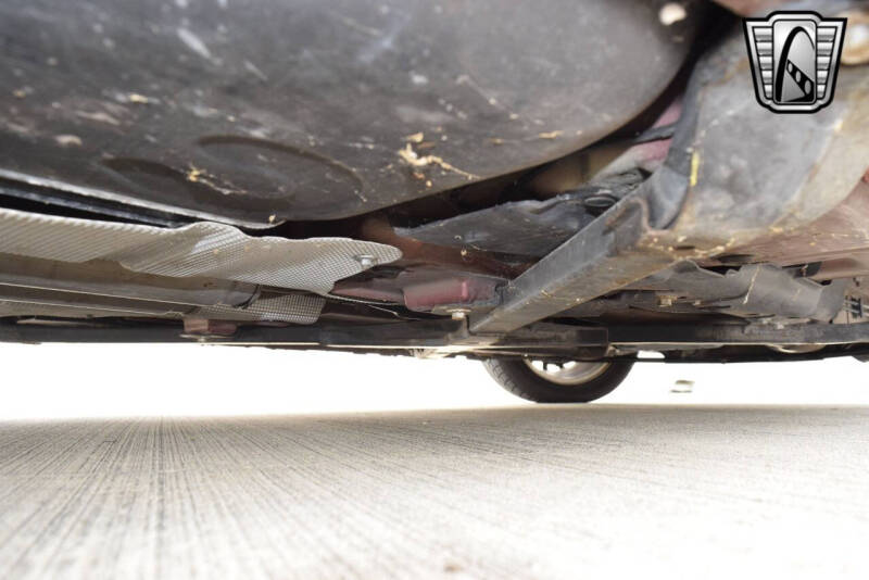 2004 Ford Thunderbird Deluxe