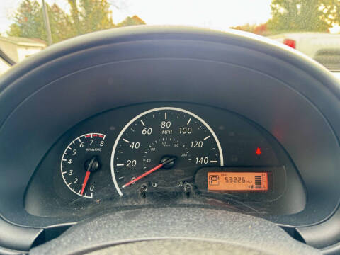 2015 Nissan Versa 1.6 S Plus