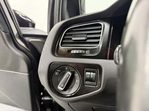 2017 Volkswagen Golf GTI