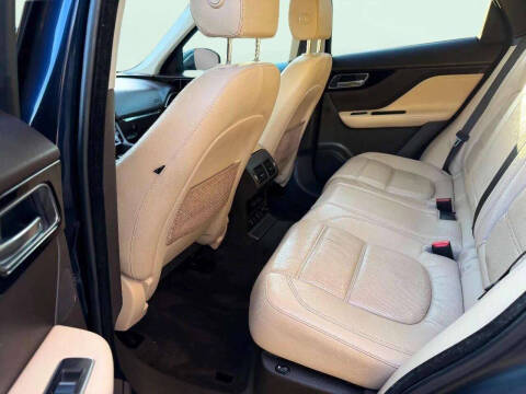 2017 Jaguar F-PACE 20d Prestige