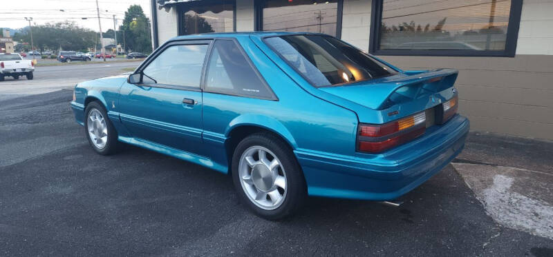 1993 Ford Mustang null photo 4