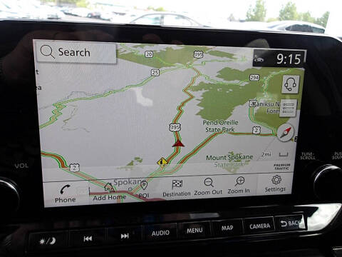 2022 Nissan Pathfinder SL