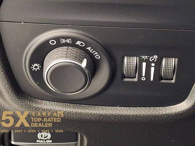 2022 Jeep Grand Cherokee L Laredo