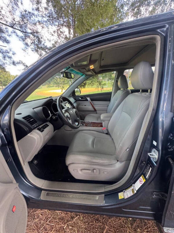 2013 Toyota Highlander Limited