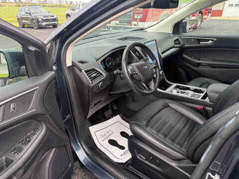 2022 Ford Edge SEL