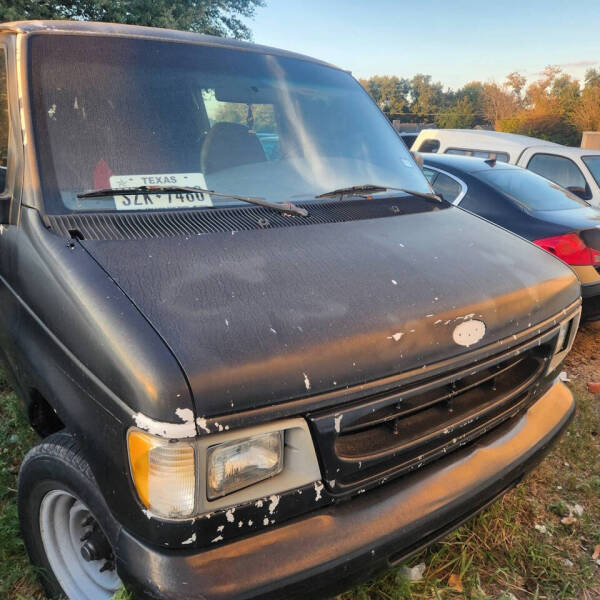 2000 Ford E-350 XL SD