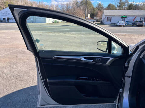 2014 Ford Fusion Energi SE