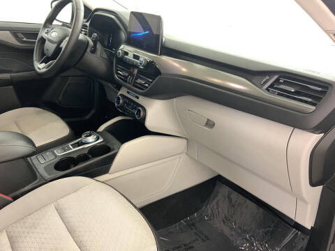 2023 Ford Escape Hybrid Active