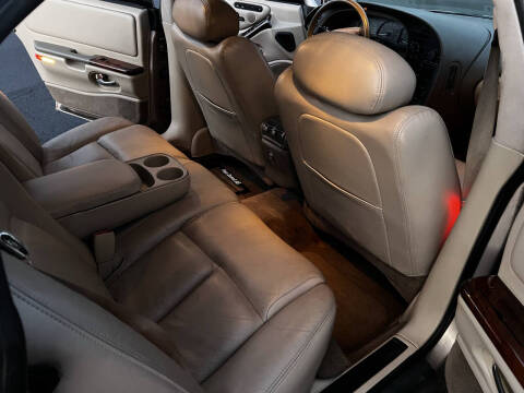 1999 Oldsmobile Aurora