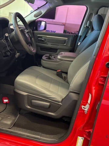 2017 RAM 1500 SLT