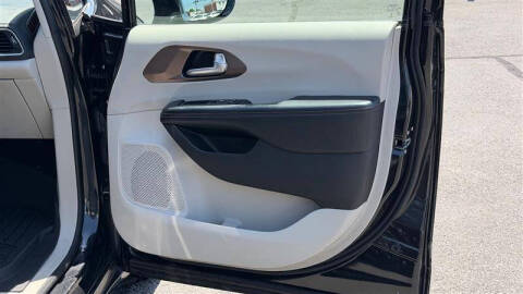 2018 Chrysler Pacifica Touring L