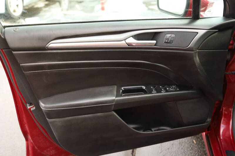 2016 Ford Fusion Titanium