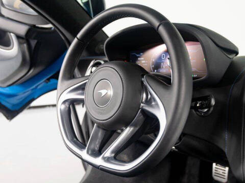 2025 McLaren GTS
