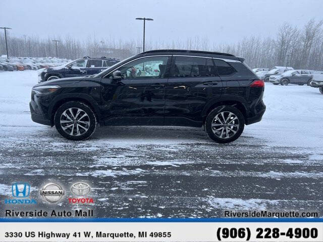 2022 Toyota Corolla Cross XLE