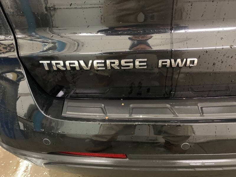 2017 Chevrolet Traverse LT