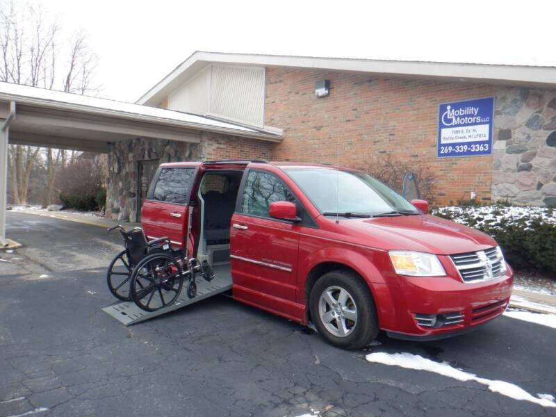 2009 Dodge Grand Caravan for sale at Mobility Motors LLC - A Wheelchair Van in Battle Creek MI