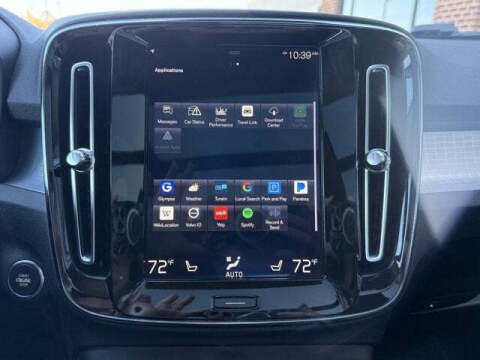 2020 Volvo XC40 T5 Momentum