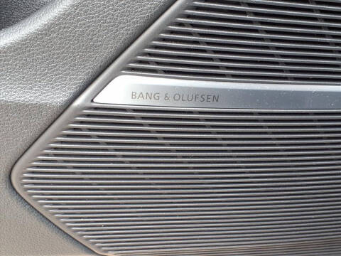 2019 Audi Q8 quattro Prestige 55 TFSI