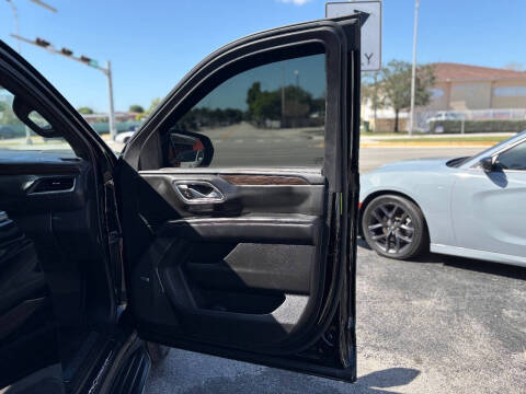 2021 Chevrolet Suburban LT