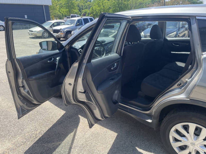 2015 Nissan Rogue S