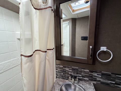 2019 Ford FOUR WINDS THOR 22E