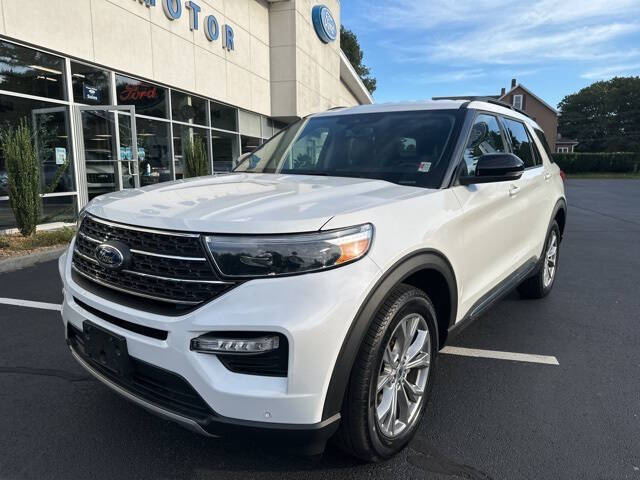 2024 Ford Explorer XLT