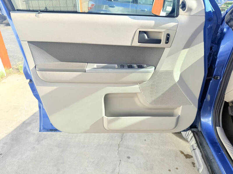 2009 Ford Escape XLT