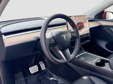 2024 Tesla Model Y Performance