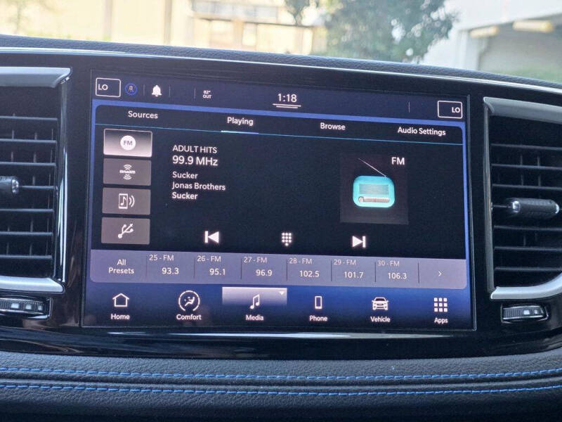 2021 Chrysler Pacifica Touring