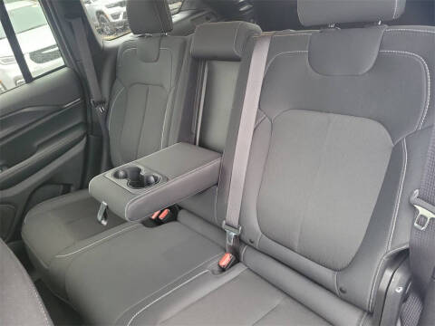 2024 Jeep Grand Cherokee Laredo X