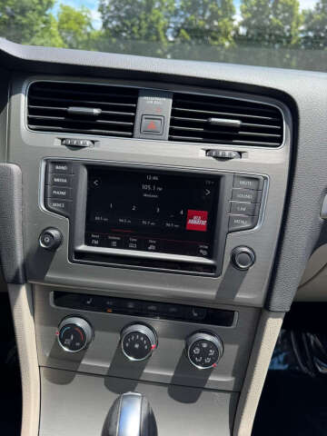 2016 Volkswagen Golf