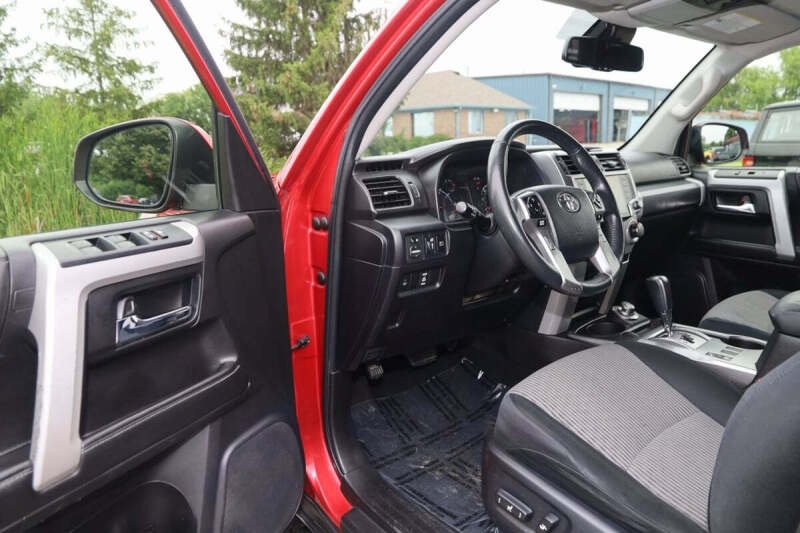 2020 Toyota 4Runner SR5