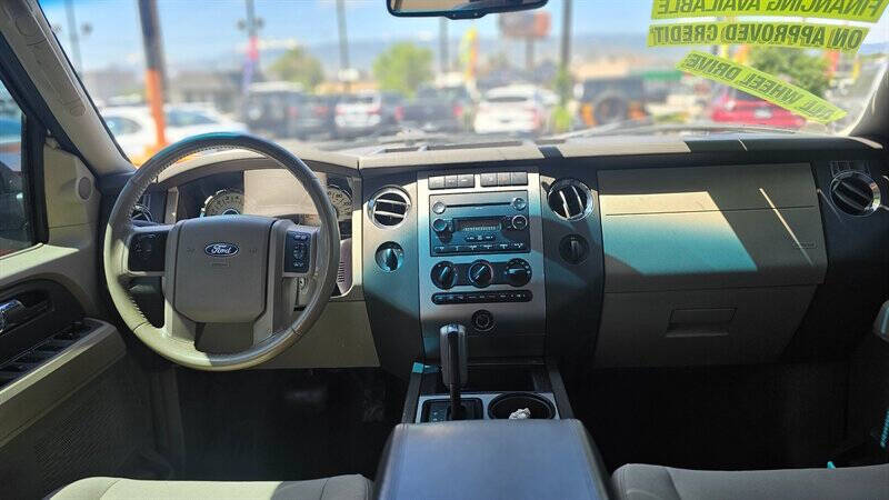 2012 Ford Expedition EL XLT