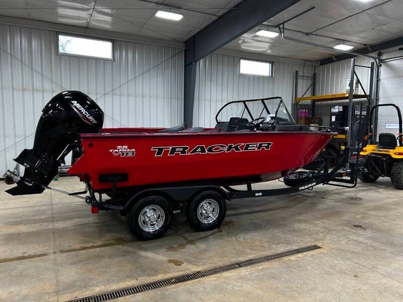 2026 Tracker Targa V-18 WT