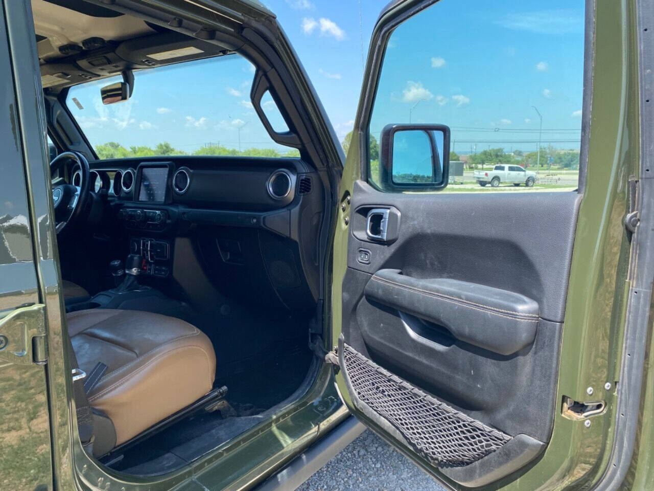 2022 Jeep Gladiator for sale at Casey Ray, Inc. in Brownwood, TX