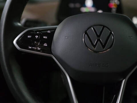 2025 Volkswagen ID.4 Pro