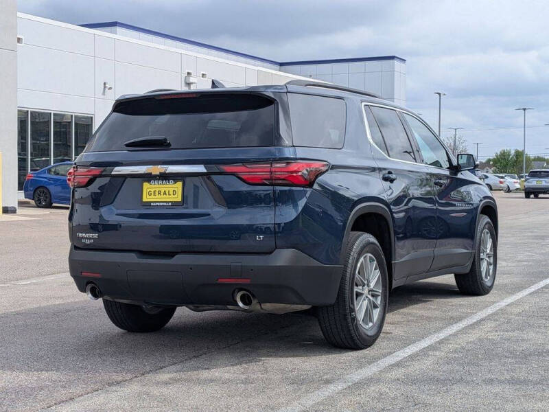2023 Chevrolet Traverse LT Cloth